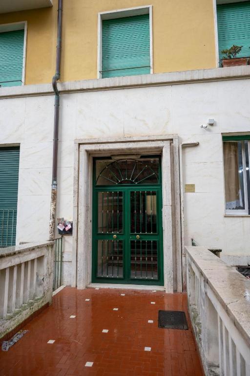 L'Oleandro Di Alfredo Leilighet Roma Eksteriør bilde